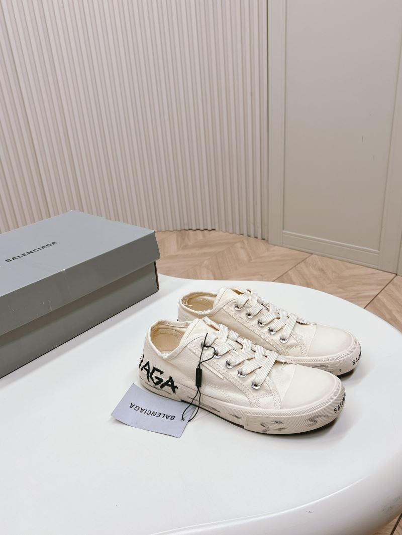 Balenciaga Low Shoes